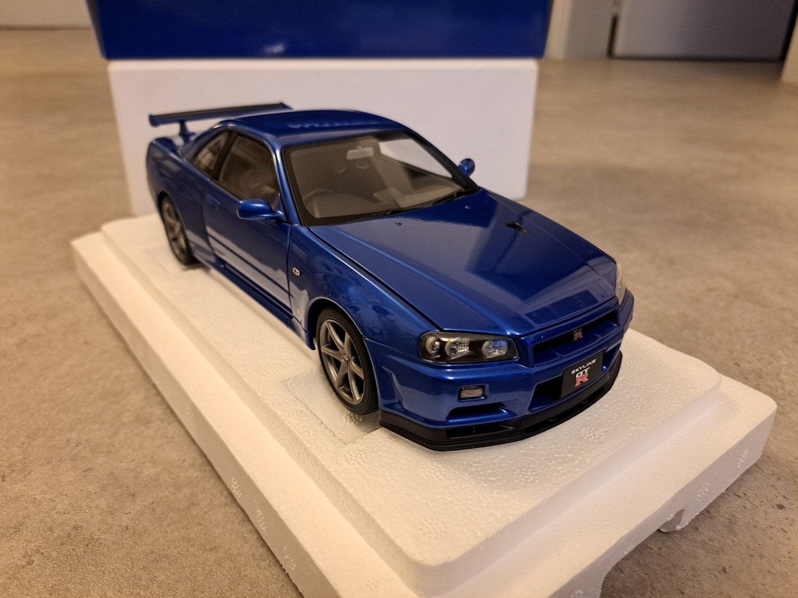 Nissan Skyline R34 Bayside Blue AUTOART 1/18 Neuve, Hobby & Loisirs créatifs, Voitures miniatures | 1:18, Enlèvement ou Envoi