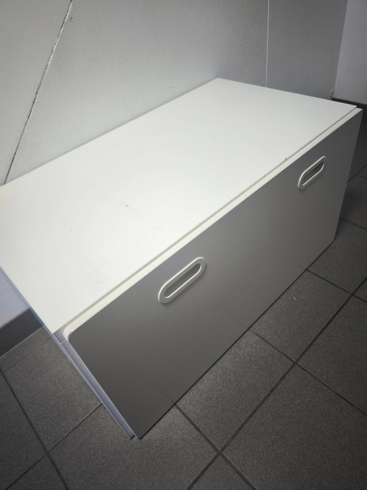 Banc avec rangement jouet. Acheté chez IKEA, 50 à 100 cm, Enlèvement, Utilisé, 50 à 75 cm
