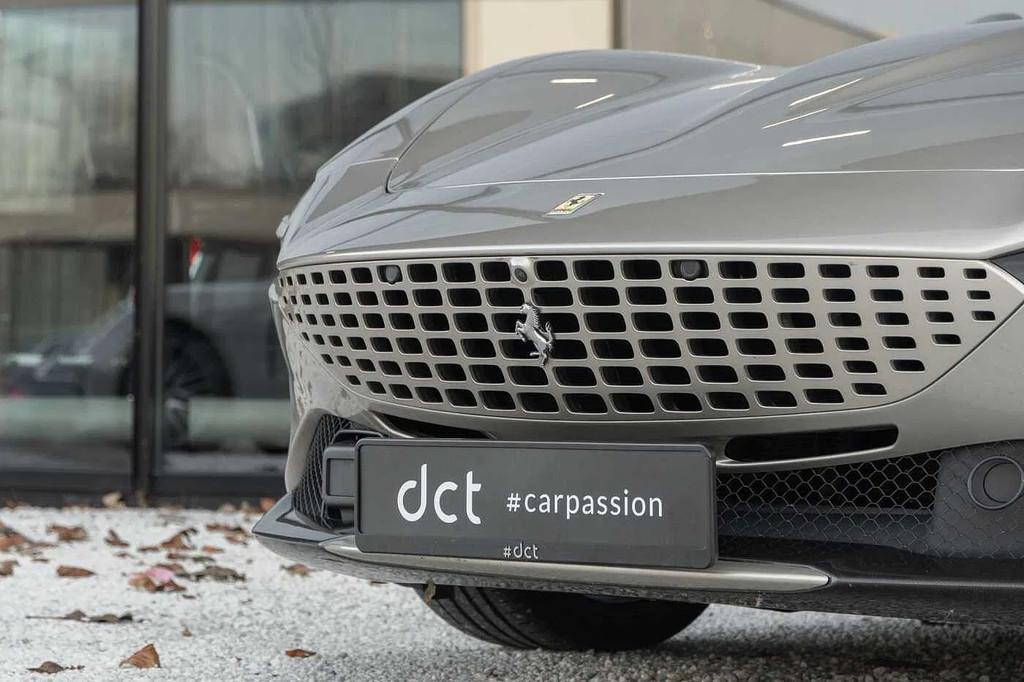 Ferrari Roma 3.9 V8 Grigio INGRID Full Carbon Passenger Disp, Automaat, 4 zetels, Lichtsensor, 456 kW