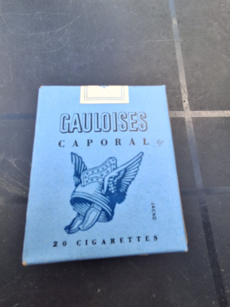 ... TROUPE GAULOISSES REGIE FRANCAISE avec orchestre, Enlèvement ou Envoi, Comme neuf, Ustensile