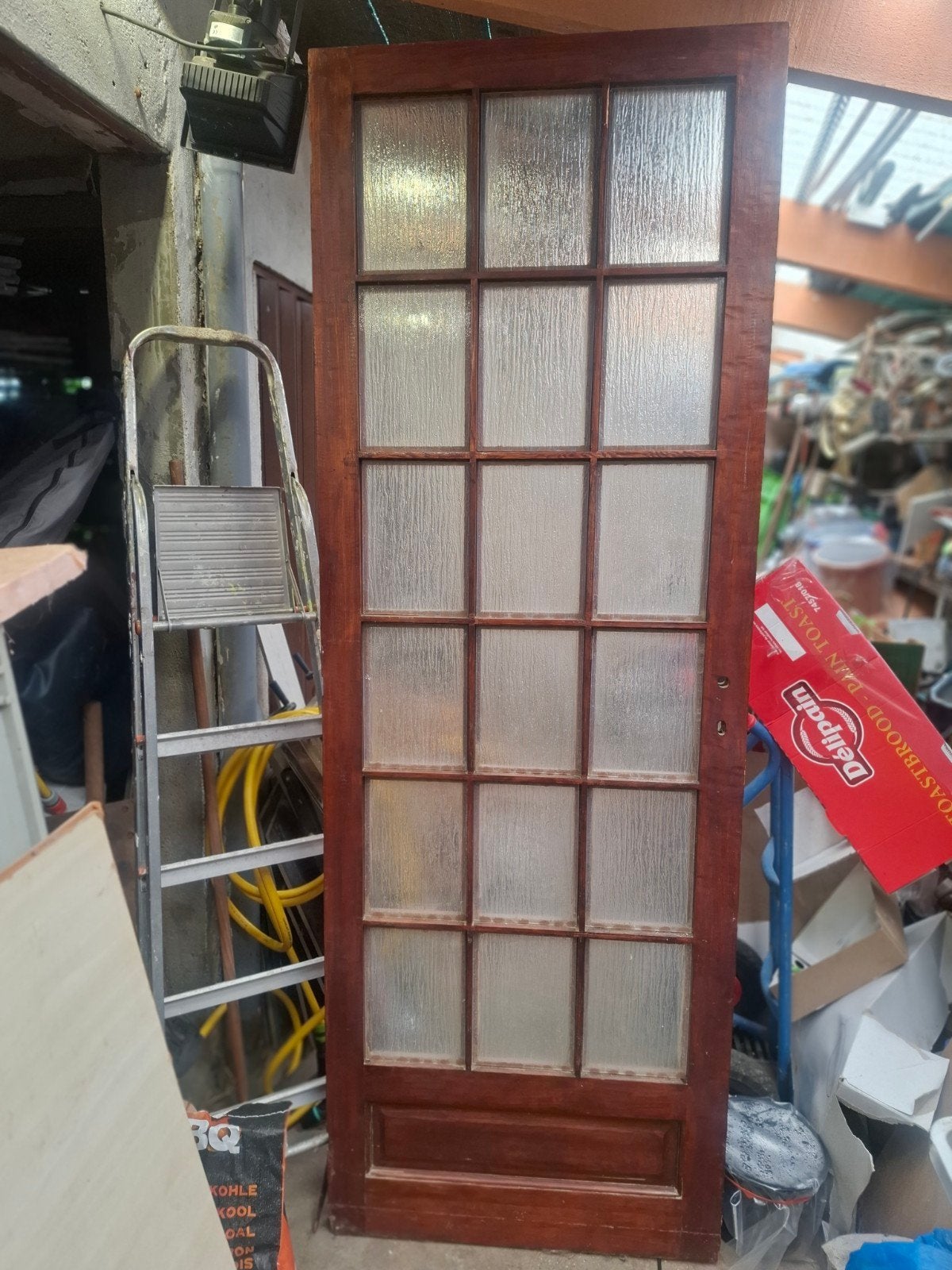 2 portes brun foncé verre en plastique, Enlèvement