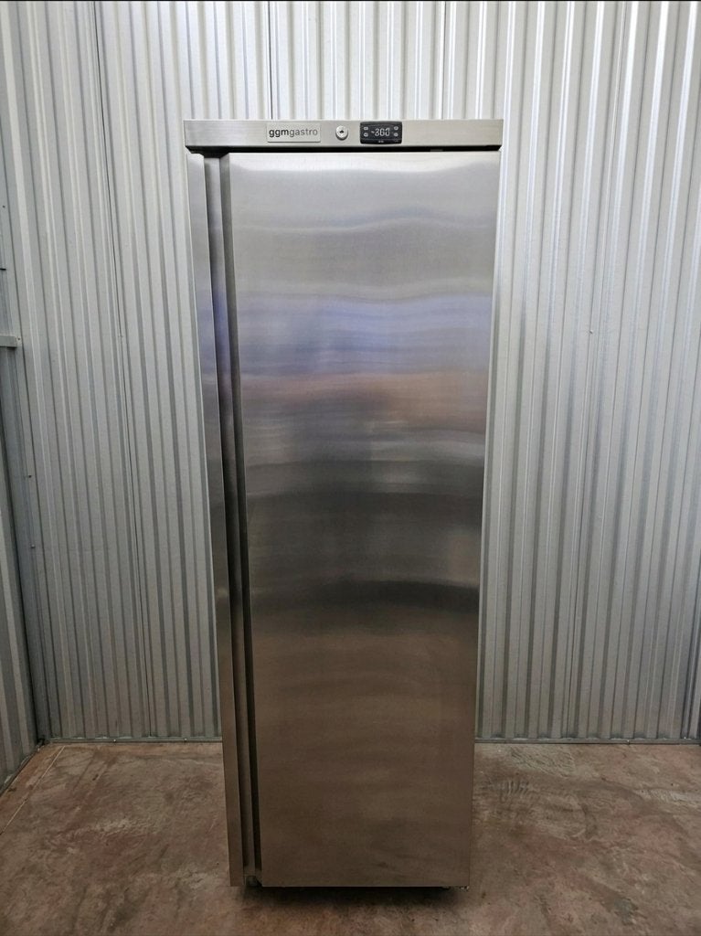 Armoire Réfrigérée Inox GGM Gastro – 1 Porte PRO, 160 cm ou plus, Enlèvement, Utilisé, 200 litres ou plus