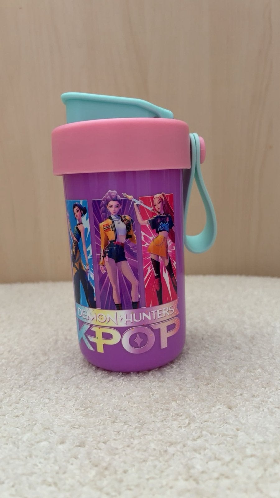 Kpop-fles, Verzamelen, Ophalen of Verzenden, Zo goed als nieuw