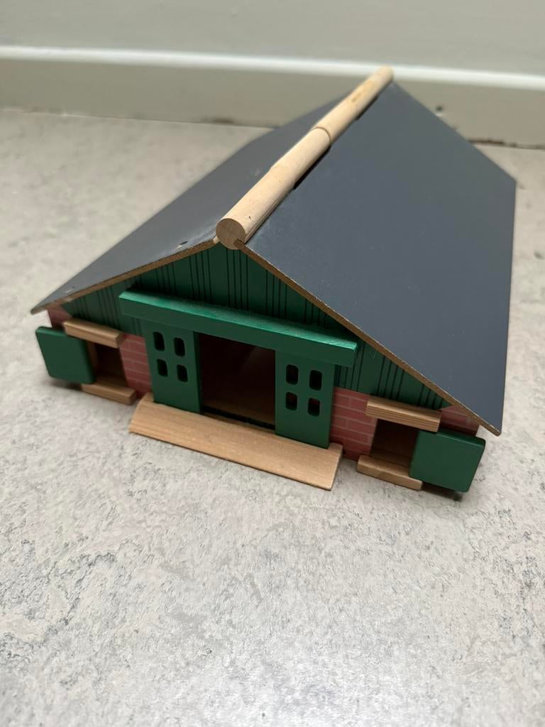 3 Globe stallen/ loodsen 1:87, Ophalen, Zo goed als nieuw
