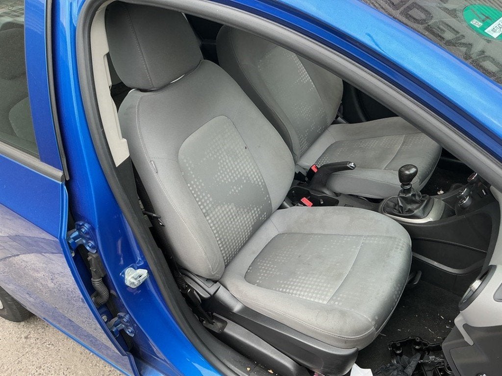 SIEGE AVANT DROIT ( PASSAGER ) Chevrolet USA Aveo (300), Chevrolet, General Motors Germany GmbH, Utilisé, Chevrolet.europe@gm.com