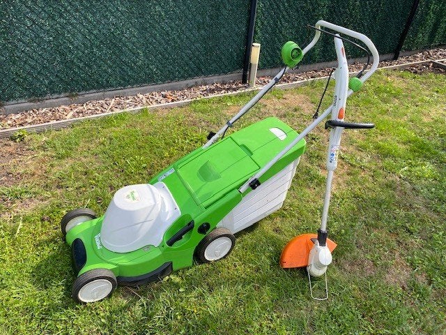 Grasmachine + kantmaaier, Tuin en Terras, Grasmaaiers, Ophalen, Cirkelmaaier, Elektrische grasmaaier, Opvangbak