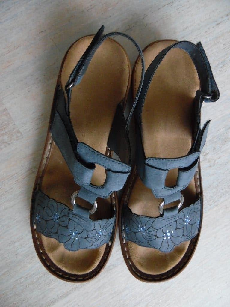 Schoenen, Kleding | Dames, Schoenen, Schoenen met lage hakken, Blauw, Ophalen of Verzenden, Zo goed als nieuw