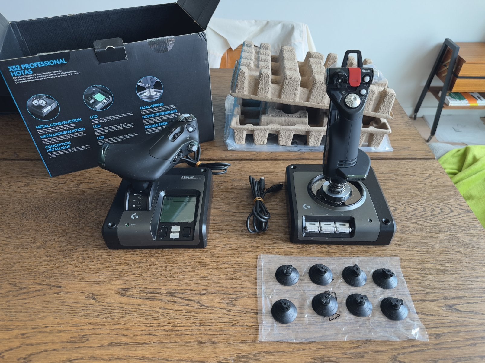 Logitech Saitek X52 Professional HOTAS Joystick + Throttle, Computers en Software, Ophalen of Verzenden, Zo goed als nieuw