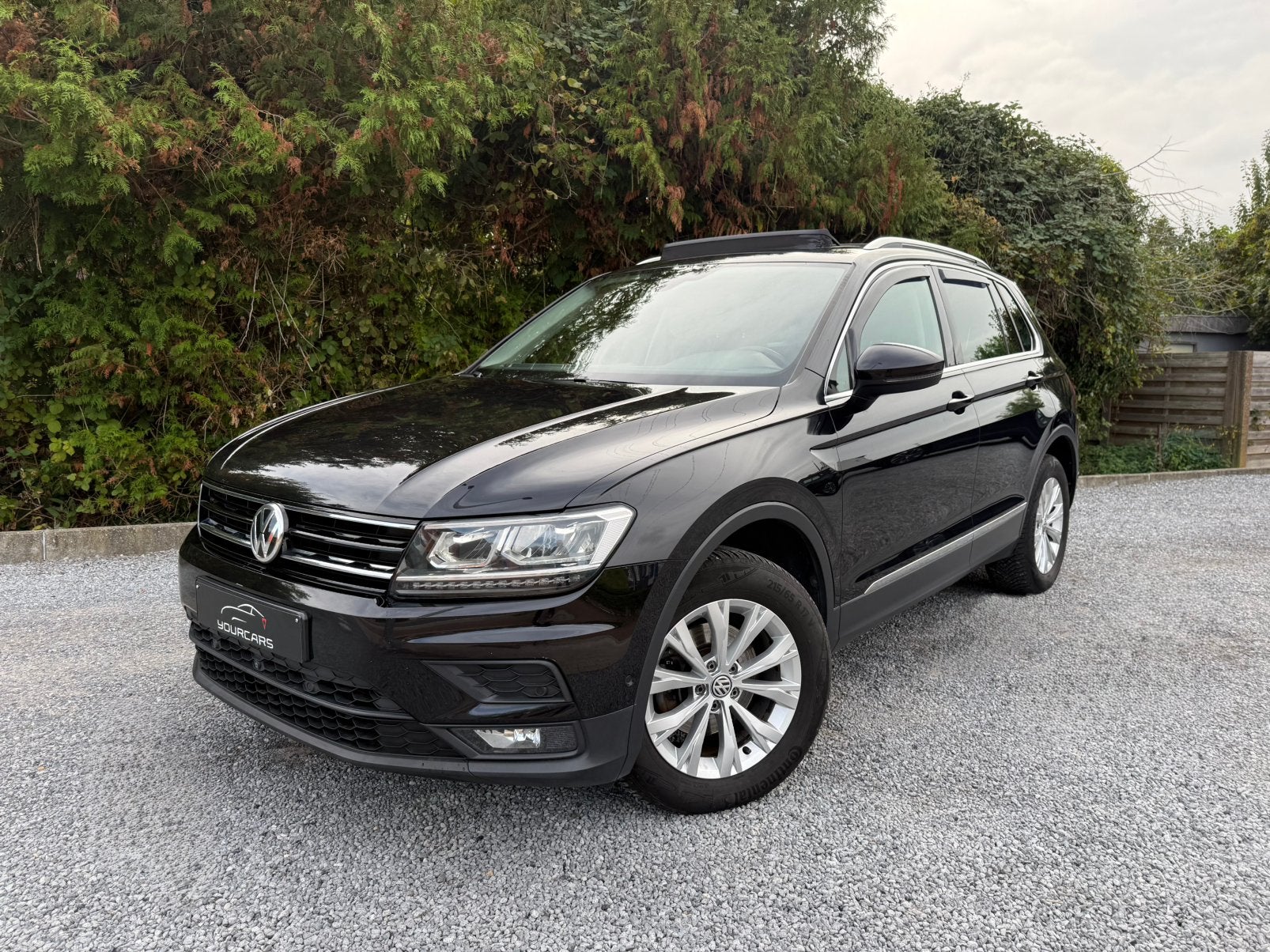VW Tiguan 2.0 TDi 4Motion Highline DSG* EURO 6, Auto's, 4 cilinders, Zwart, Leder, Bedrijf