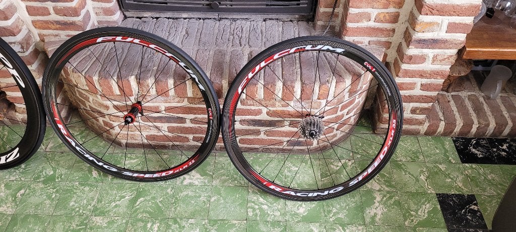 Pneus vélo Fullcrum racing, Enlèvement, Utilisé, Pneu(s)