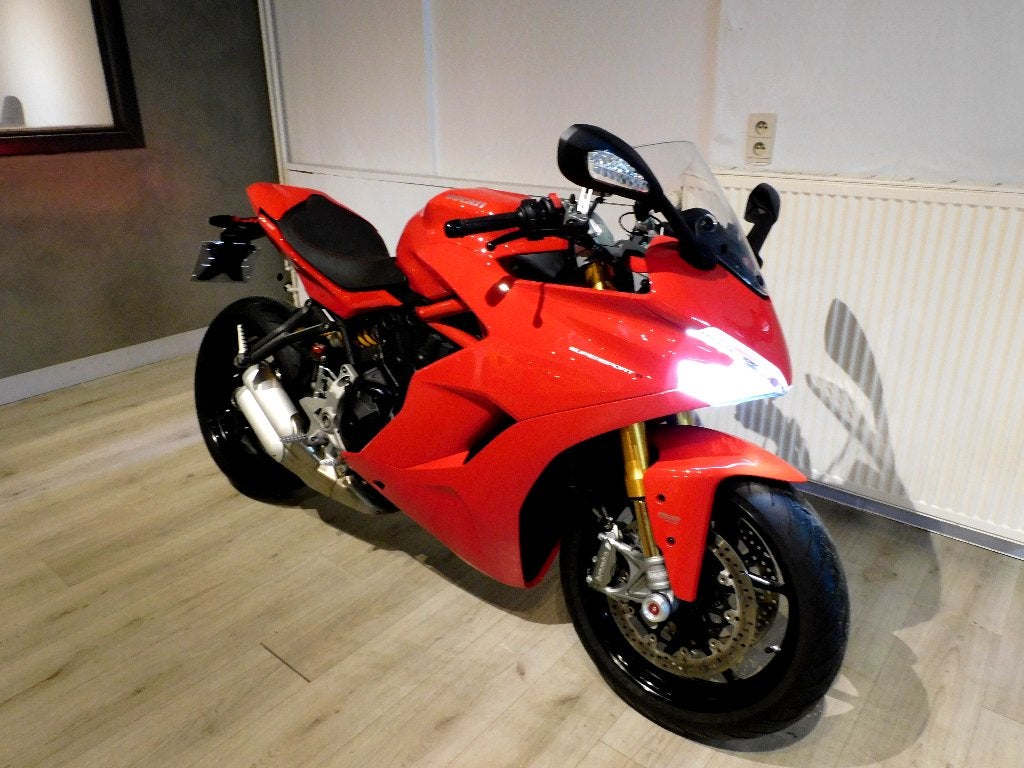 Ducati supersport 939 S , full ohlins, 1 an de garantie, Italie, Entreprise, Plus de 35 kW, ABS