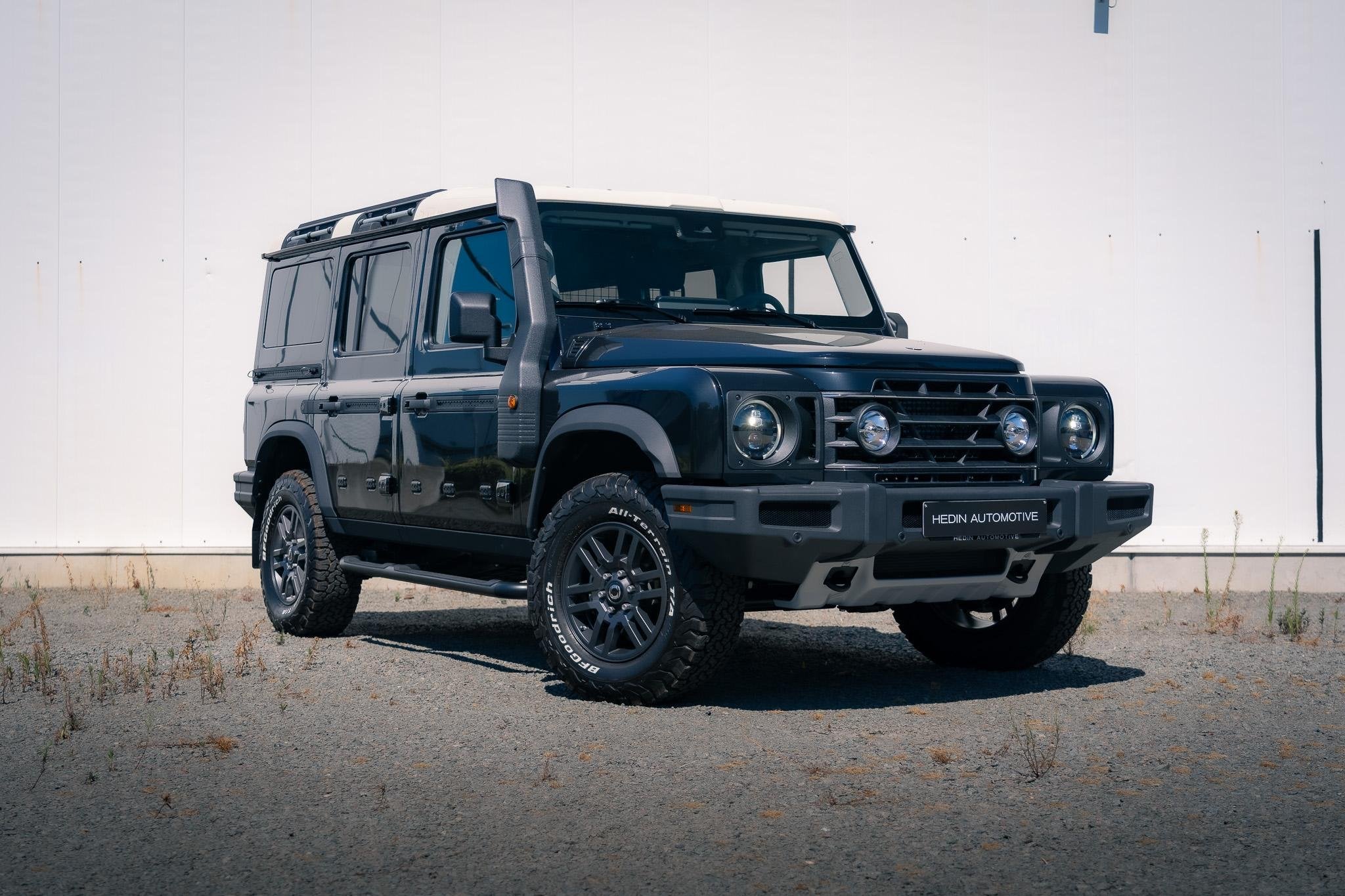Ineos Grenadier Utility Wagon 2 seats 3.0L TwTurbo Diesel Ro, Automaat, Stof, Parkeersensor, 2811 kg
