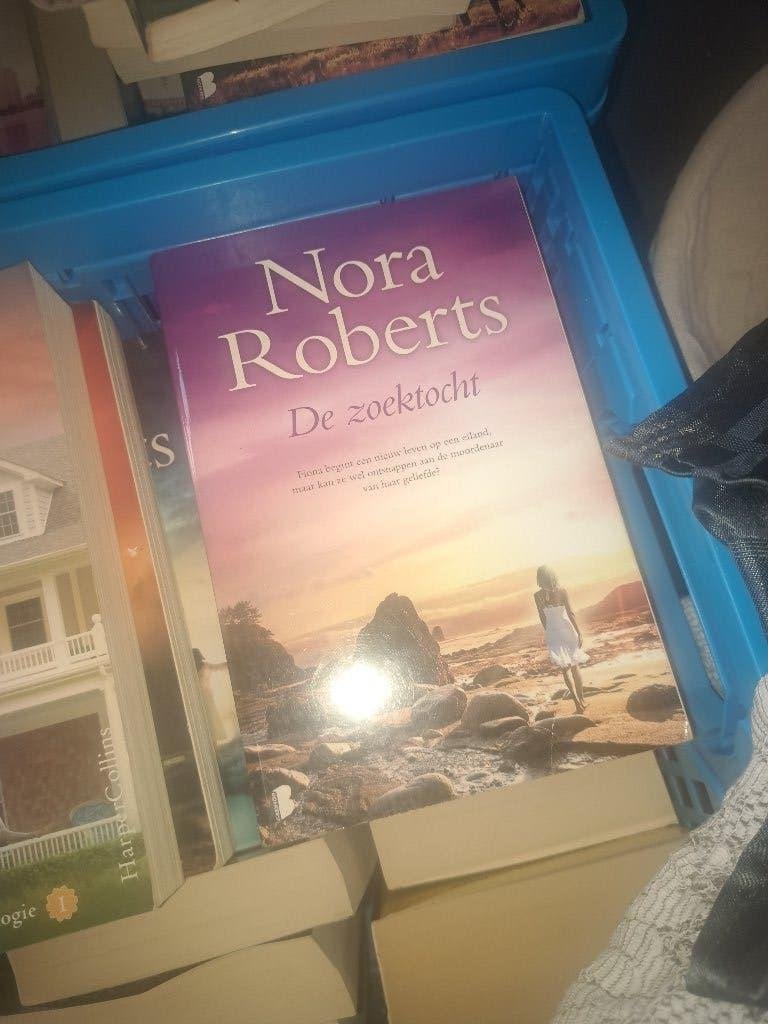 NORA Roberts, Ophalen, België, Zo goed als nieuw, Nora Roberts