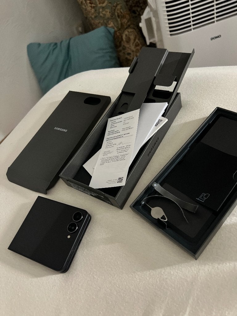 Samsung Galaxy Z Flip 7 256gb, Télécoms, Téléphonie mobile | Samsung, 256 GB, Enlèvement ou Envoi, Utilisé, Galaxy Z Flip