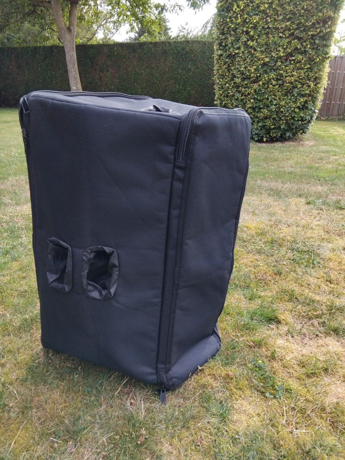 Originele hoes voor speaker DB Technologies Opera 12, Musique & Instruments, Musiques & Instruments Autre, Enlèvement, Comme neuf