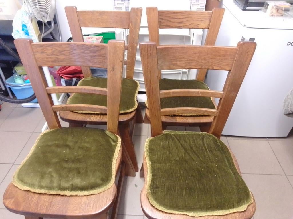 Eiken eetkamerstoelen, Ophalen