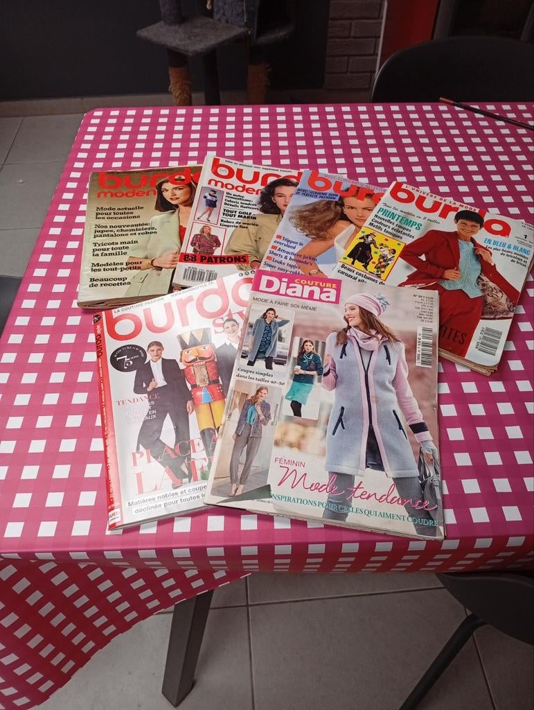 Divers livres burda couture, Enlèvement ou Envoi