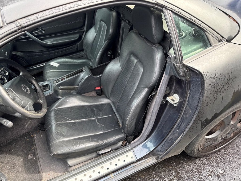 STOEL LINKS VOOR Mercedes-Benz SLK (R170) (01-1996/04-2004), Gebruikt, Mercedes-Benz, Dialog.mb@mercedes-benz.com, Mercedes-Benz AG