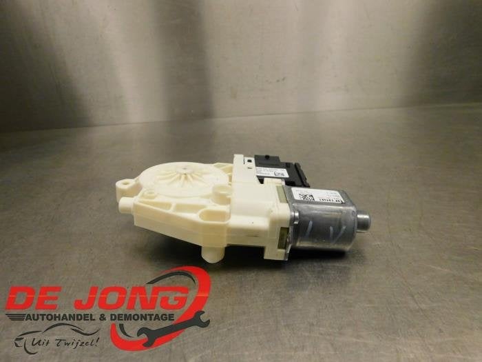 Moteur de vitre portière d'un Jeep Renegade, Jeep, -, 3 mois de garantie, Utilisé
