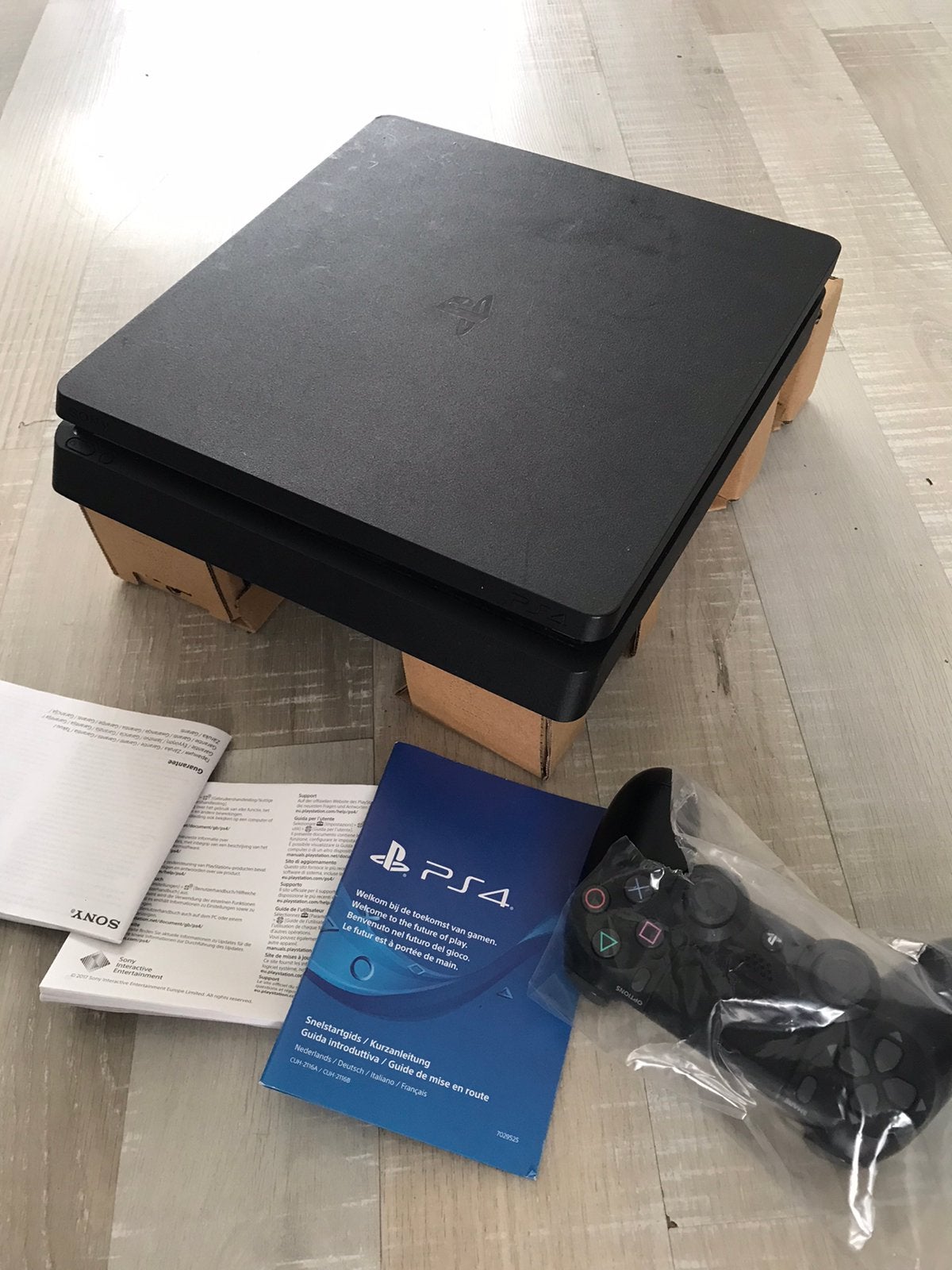 Ps4, Ophalen, Zo goed als nieuw