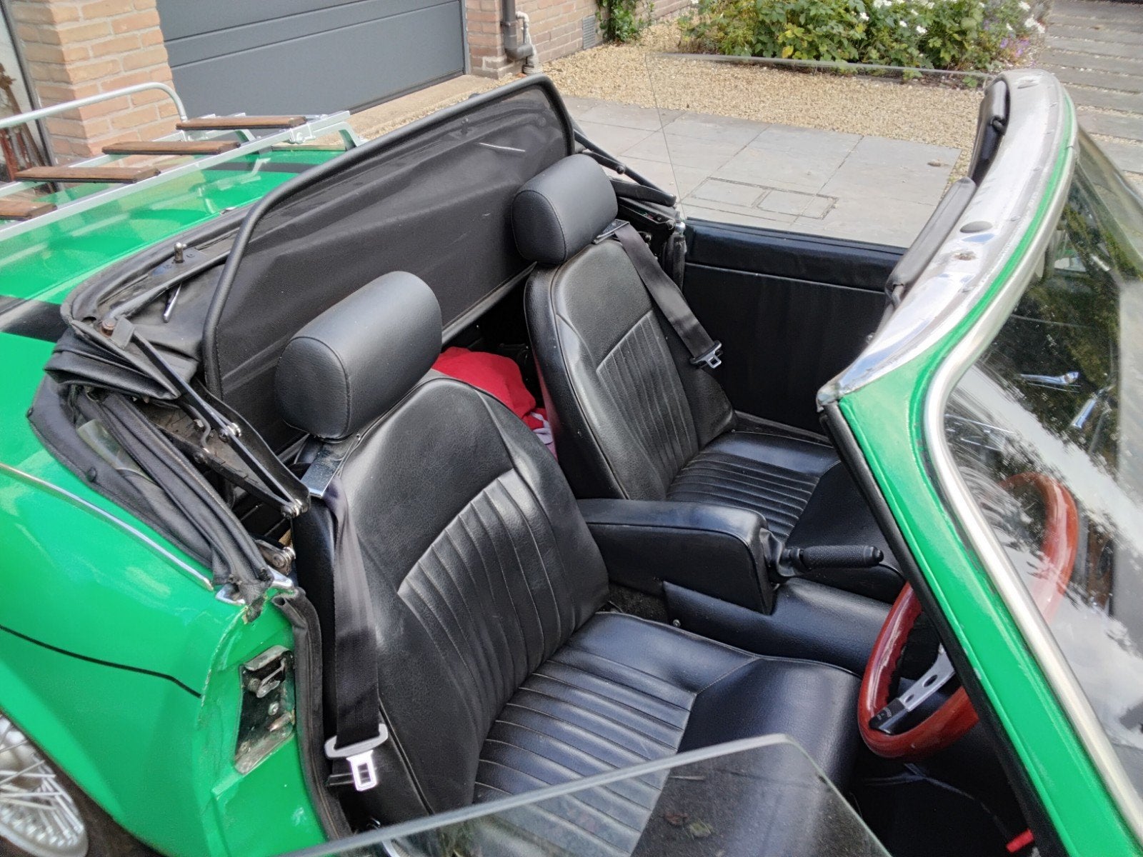 triumph spitfire mk4 1500 overdrive 1972, Auto's, Zwart, Handgeschakeld, 1500 cc, Particulier