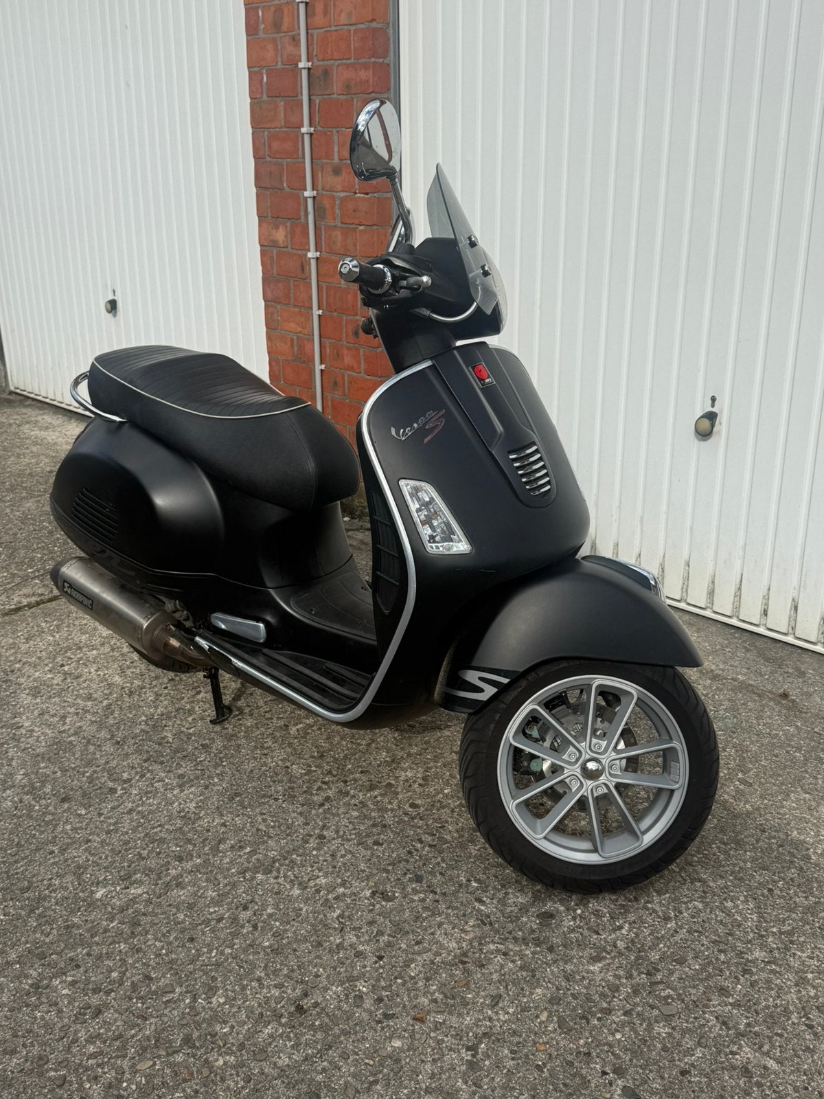 Vespa GTS 300 Super Sport|11.xxx km|Full Malossi|SIP 13”, 300 cm³, Scooter, Particulier, Permis Moto A2 minimum