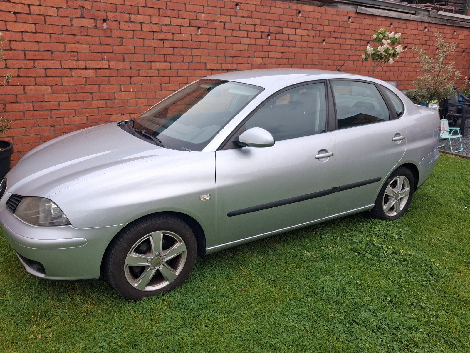 Seat cordoba 1200cc benzine in goede staat, Achat, Boîte manuelle, Particulier, Euro 4