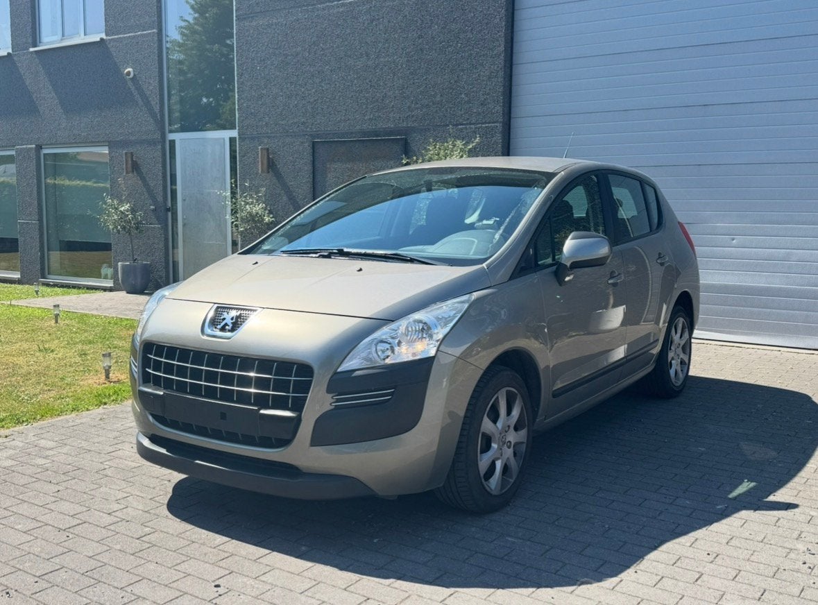 Peugeot 3008 1.6HDI/2011/Diesel/Eerste Eigenaar, Auto's, Voorwielaandrijving, 82 kW, 4 cilinders, Beige
