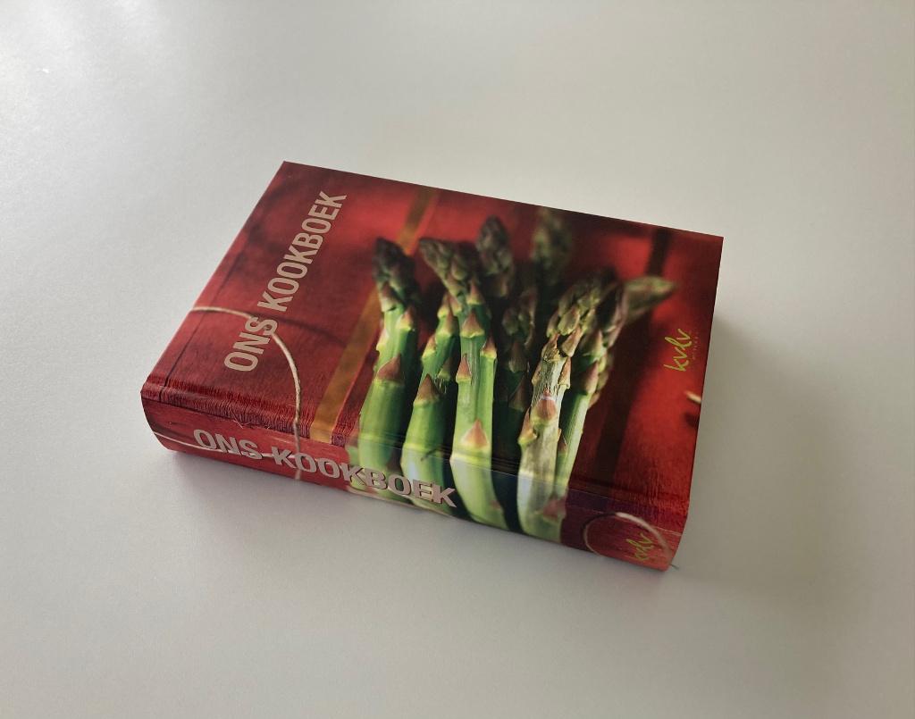 Ons Kookboek - NIEUWSTAAT !!, Boeken, Ophalen, Zo goed als nieuw, KVLV