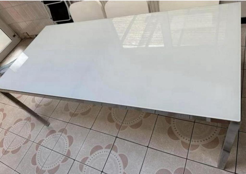 Mooie Glazen eettafel - zeer goede staat, Huis en Inrichting, Tafels | Eettafels, Ophalen, 50 tot 100 cm, Vijf personen of meer
