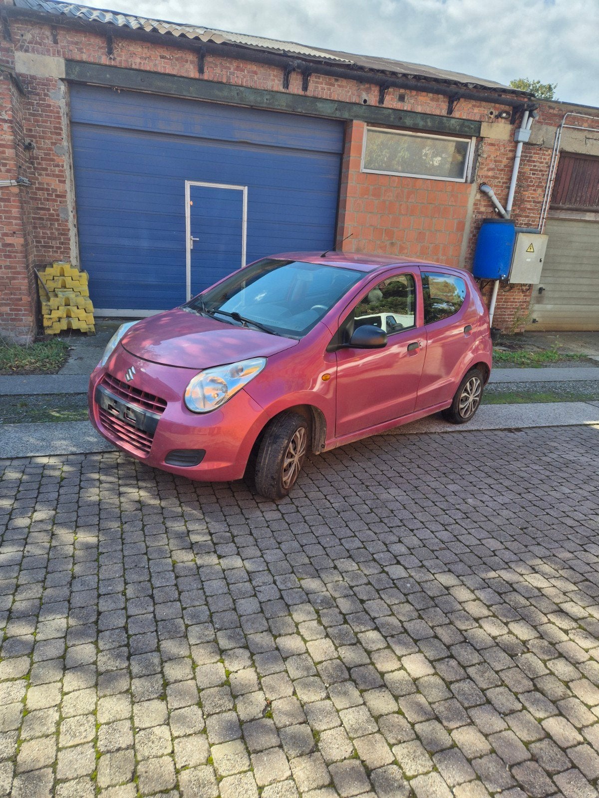 Suzuki Alto essence euro 5 roule très bien 101.000km 2010, Autos, Euro 5, Achat, 50 kW, Boîte manuelle