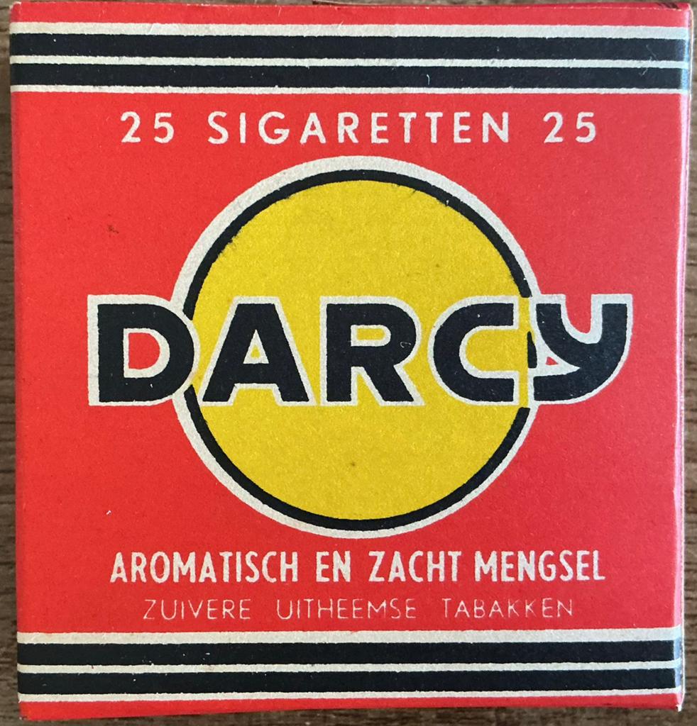 Pack de cigarettes et présentoirs DARCY, Collections, Enlèvement ou Envoi, Comme neuf, Boite à tabac ou Emballage