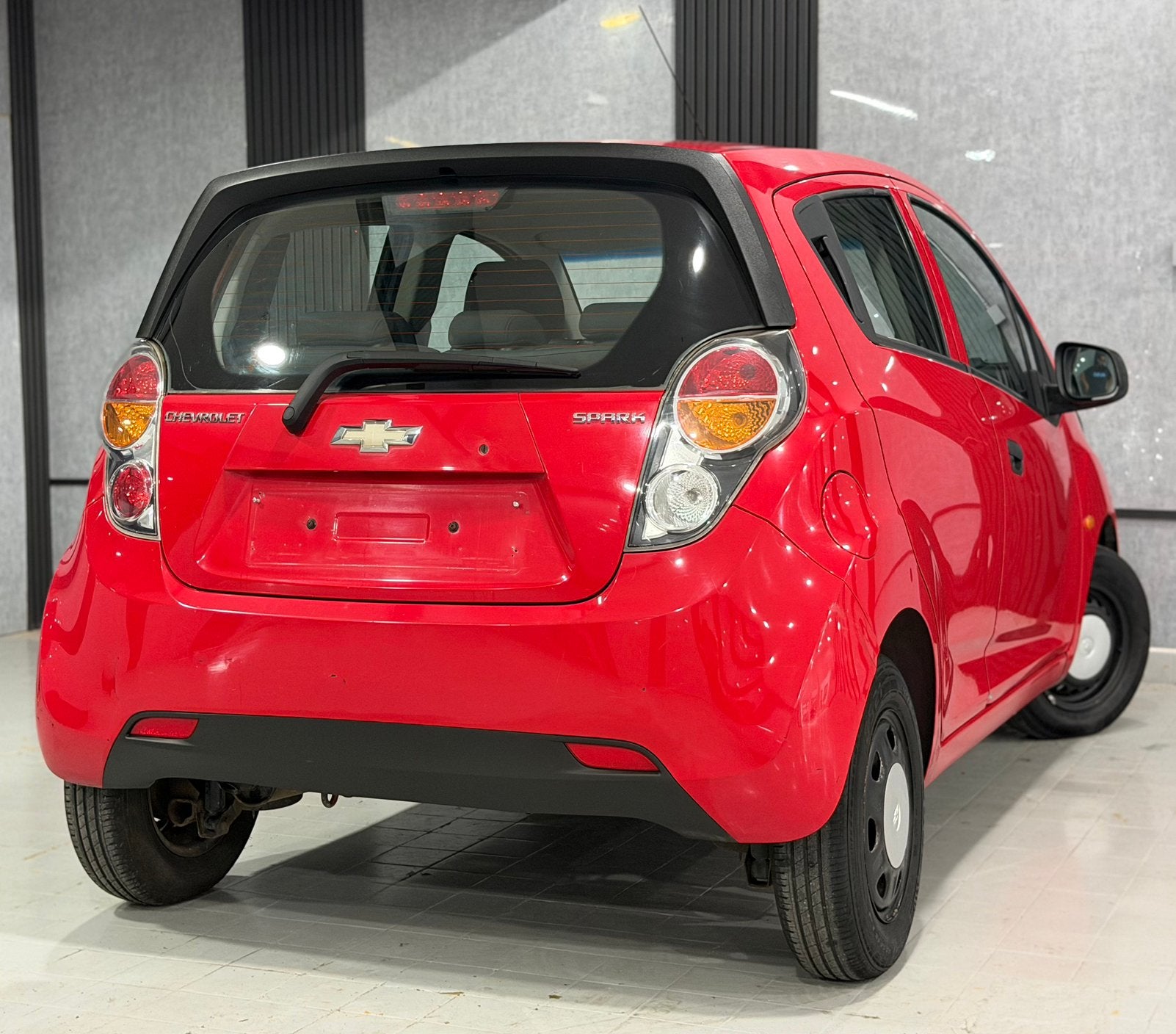 CHEVROLET SPARK  1.0i 68 CV PRÊTE A IMMATRICULER, Autos, Achat, Entreprise, Boîte manuelle, 5 portes