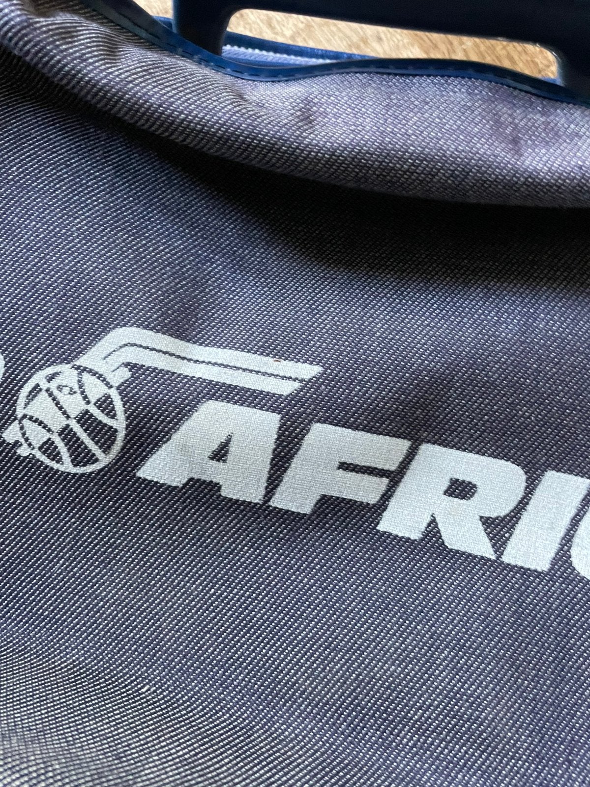 Ancienne petite valise air Afrique, Collections, Aviation, Utilisé, Enlèvement