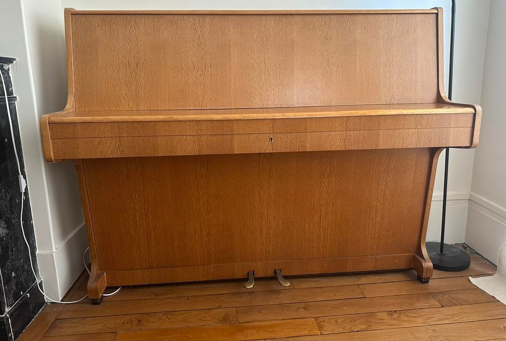 Antieke Gaveau staande piano, certificaat van oorsprong, Ophalen, Zo goed als nieuw, Piano