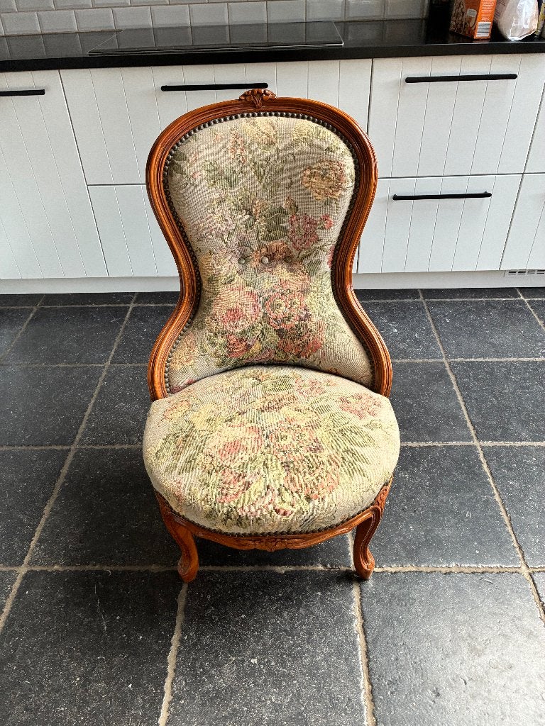 Antieke stoel, Ophalen