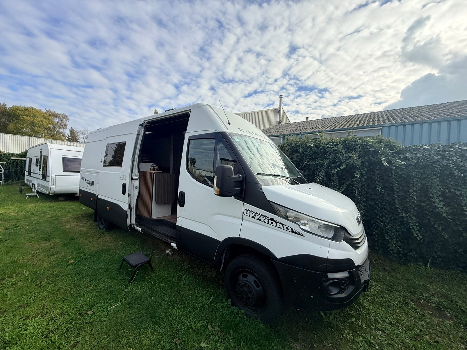 Campervan gekuerd met garantie, Particulier, Luifel, Koelkast