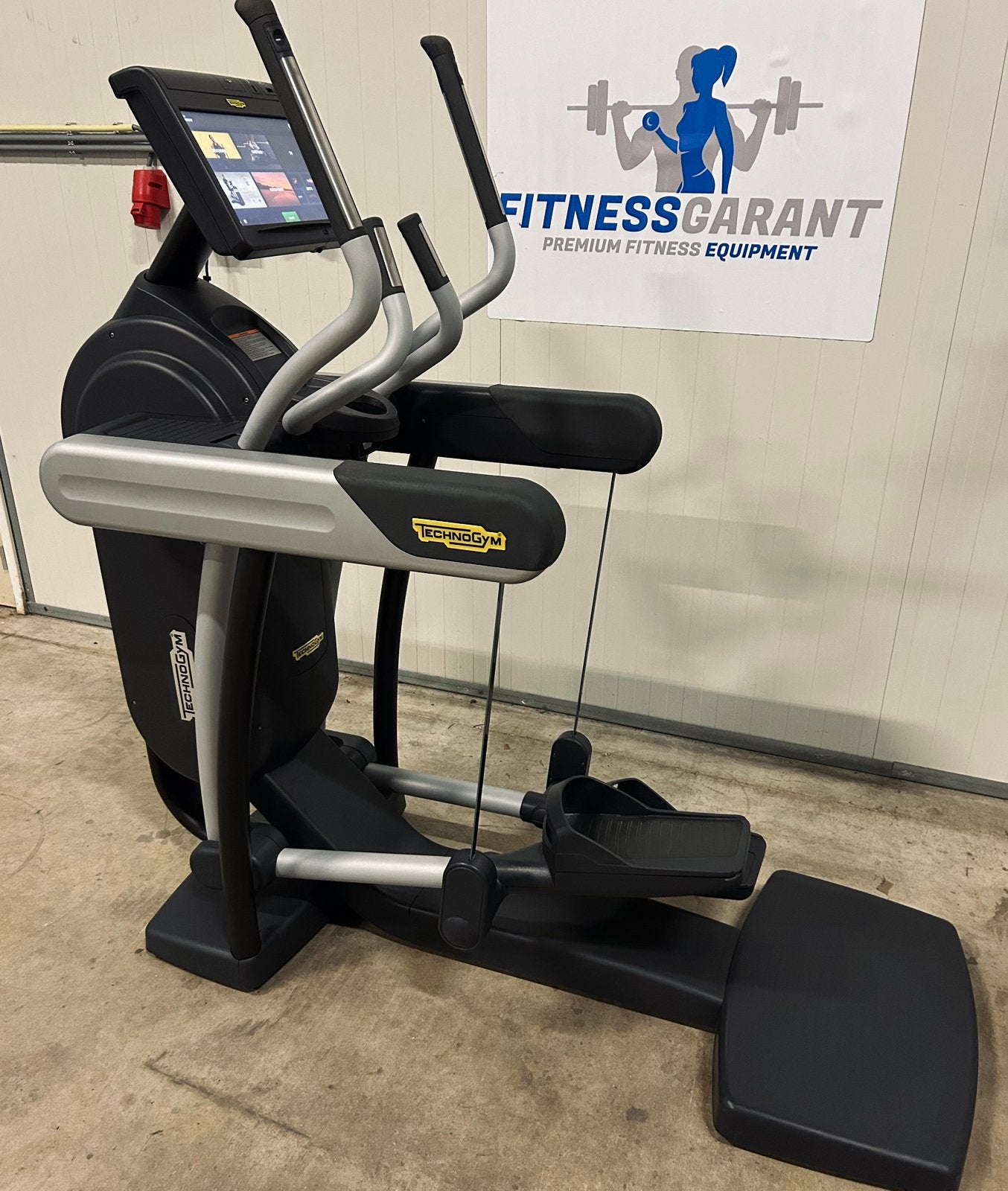 Technogym Vario Excite+ 1000 Unity LIVE Crosstrainer / Step, Sport en Fitness, Ophalen of Verzenden