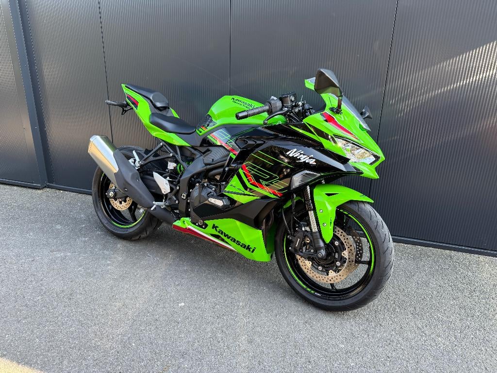 Kawasaki - Ninja ZX-4RR, Motoren, 2 cilinders, Motorrijbewijs A, Bedrijf, Sport
