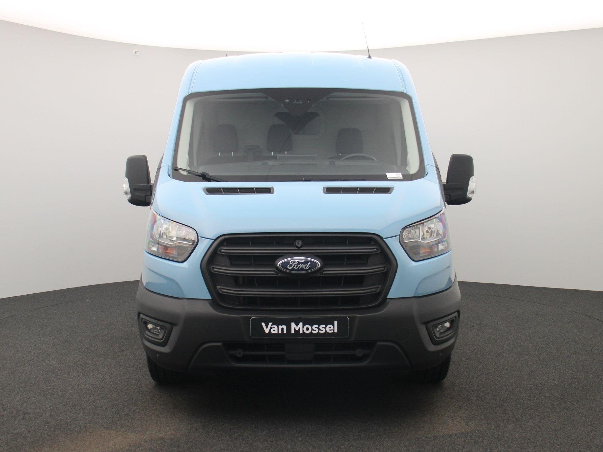 Ford Transit 350L 2.0TD 130pk 96kW M6 Trend NAVI | CRUISE CO, Voorwielaandrijving, 4 deurs, Stof, Gebruikt
