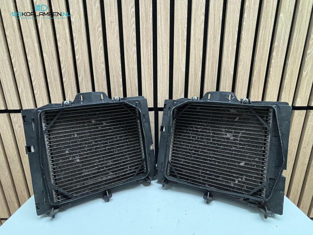 BMW M5 F10 M6 F12 F13 extra koeler radiateur links rechts, Auto-onderdelen, Gebruikt, -, -, Ophalen of Verzenden