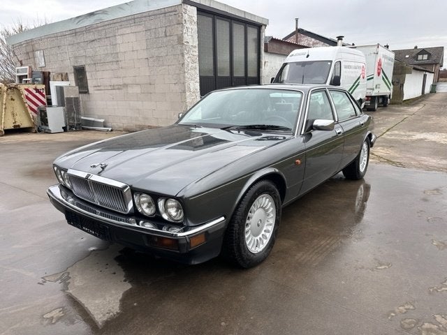 Jaguar XJ6, Auto's, Automaat, 4 deurs, Achterwielaandrijving, Berline