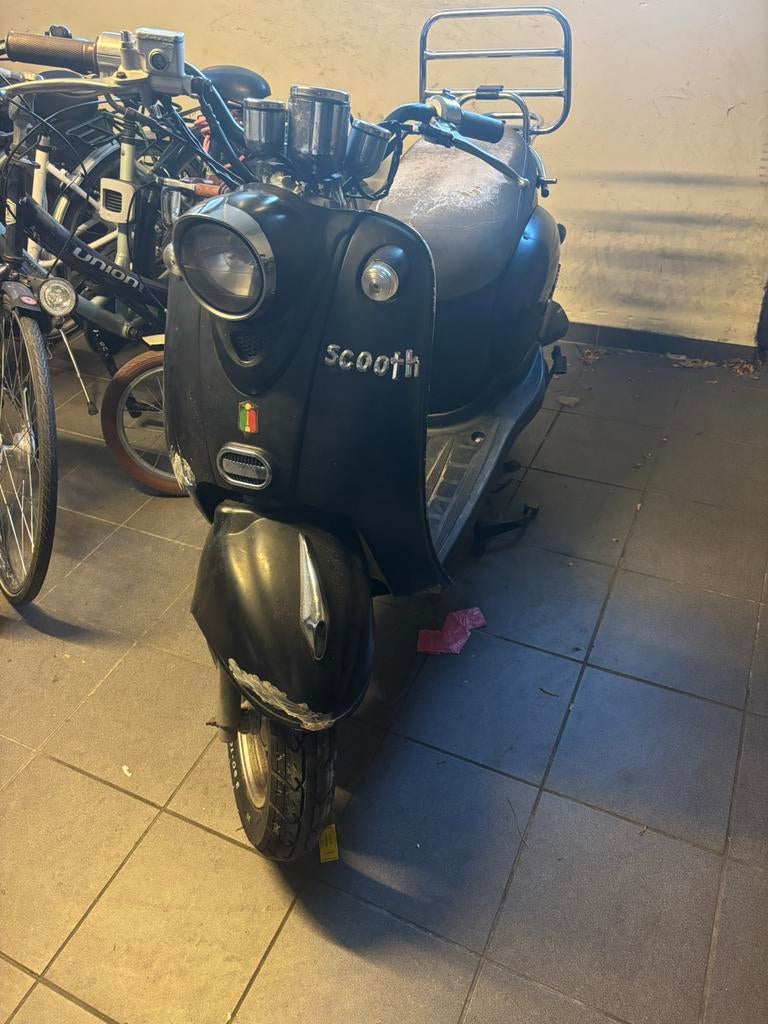 Scooth brommer a klassa, Enlèvement, Utilisé