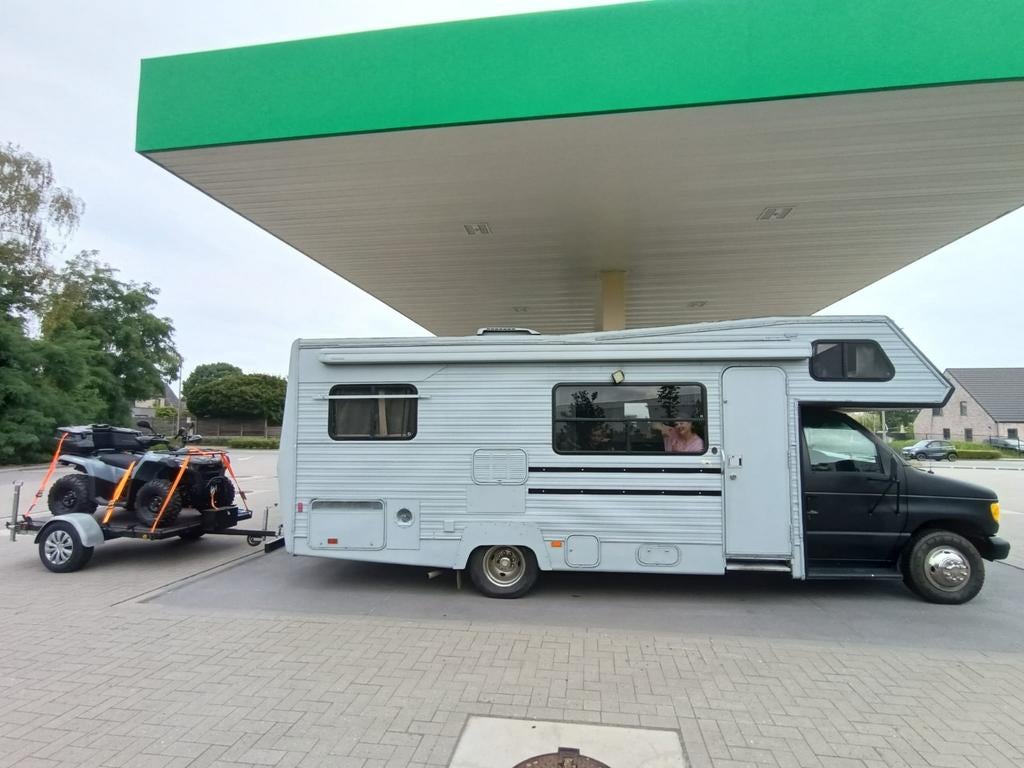 Amerikaanse mobilhome, Caravans en Kamperen