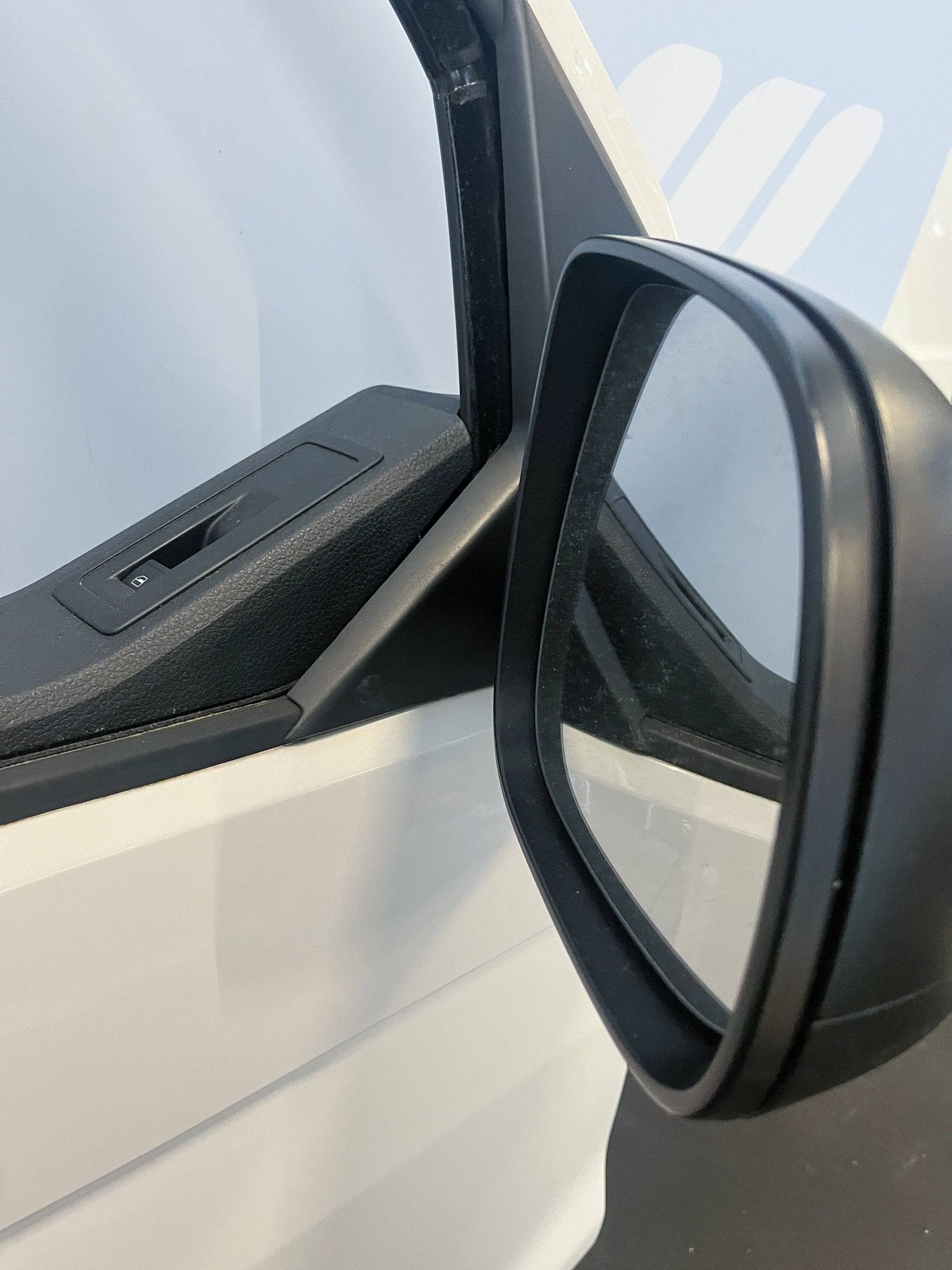 Voorportier rechts voor Volkswagen T6 LB9A Wit 7LA831056, -, Utilisé, Porte, Avant