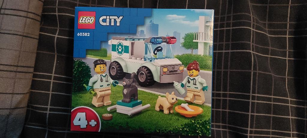 Lego Dierenarts reddingswagen (60382) Nieuw in doos, Kinderen en Baby's, Speelgoed | Duplo en Lego, Nieuw, Lego, Complete set