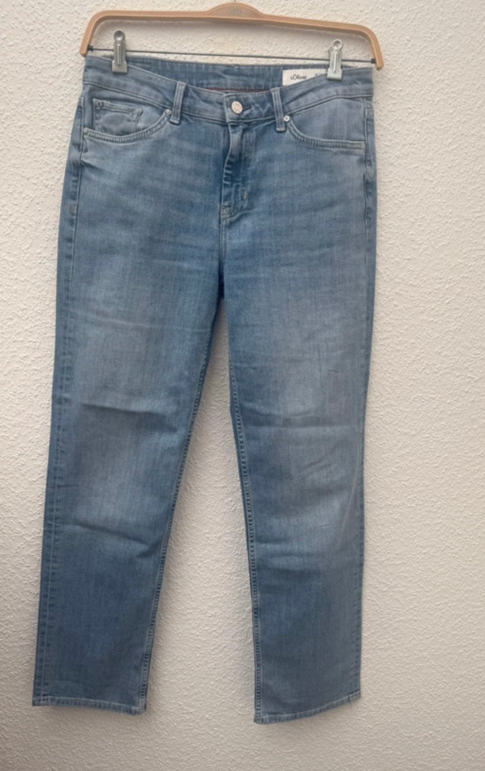 S.Oliver jeans Karolin Straight maat 38/32, Kleding | Dames, Spijkerbroeken en Jeans, Ophalen of Verzenden, Nieuw, Blauw, W30 - W32 (confectie 38/40)