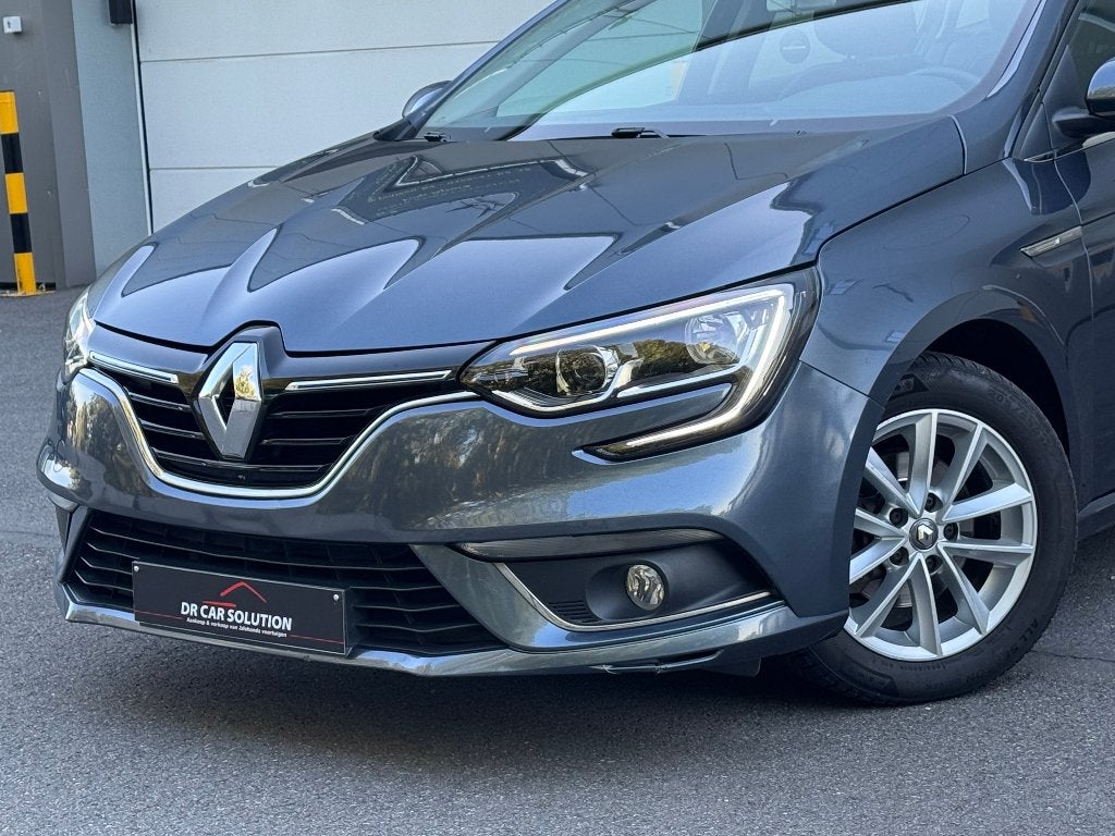 Renault Megane 1.2Tce 1Eigenaar 112Dkm 2018 Euro6B, Auto's, Voorwielaandrijving, https://public.car-pass.be/vhr/9b6cf1ee-58c4-4224-89d-5d8fb2a5483b