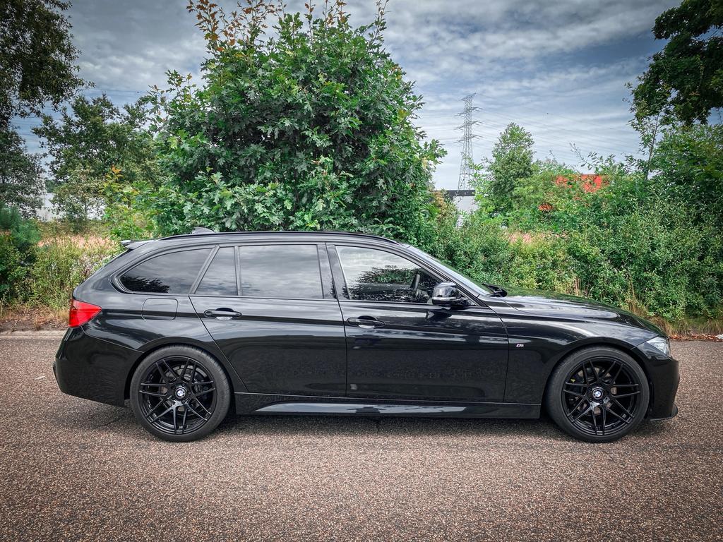 F31 bmw touring 328i, Auto's, Automaat, Achterwielaandrijving, Zwart, Leder
