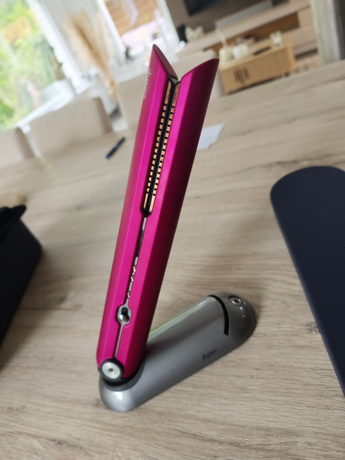 Lisseur Dyson, Ophalen
